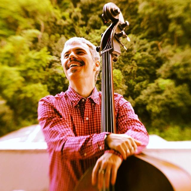 Bruno Migliari - baixo acústico (instagram)